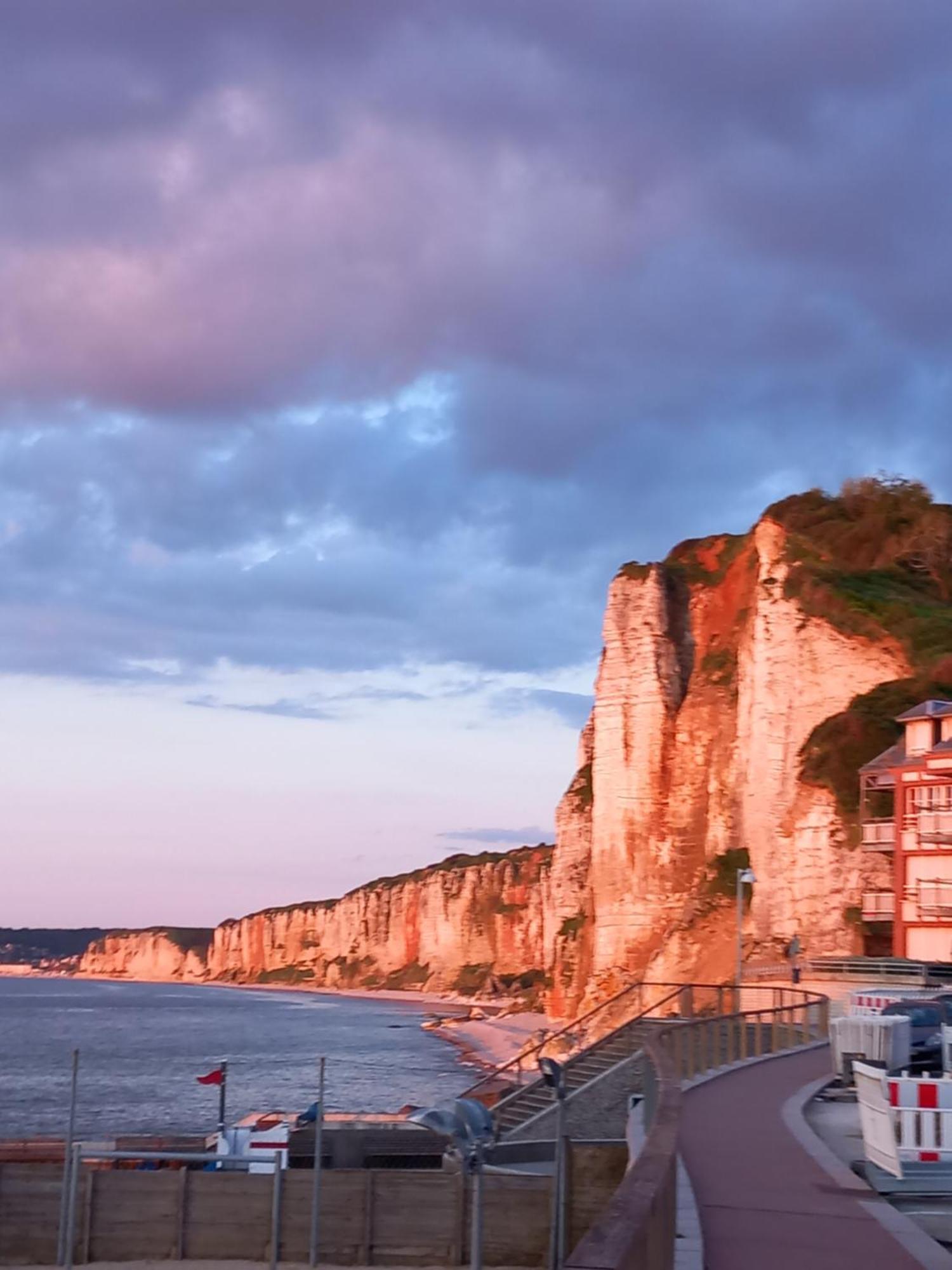 Maison De Vacances Clos Des Hogues Entre Etretat Et Fecamp Saint-Léonard Exterior foto